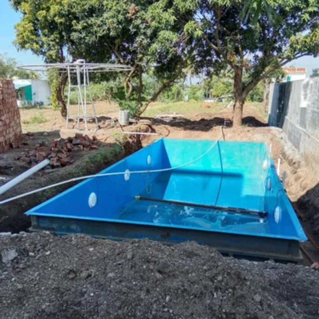 Pool Manufacturers